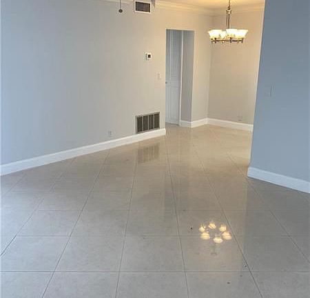 3rd image of 234 Hibiscus Ave APT 365