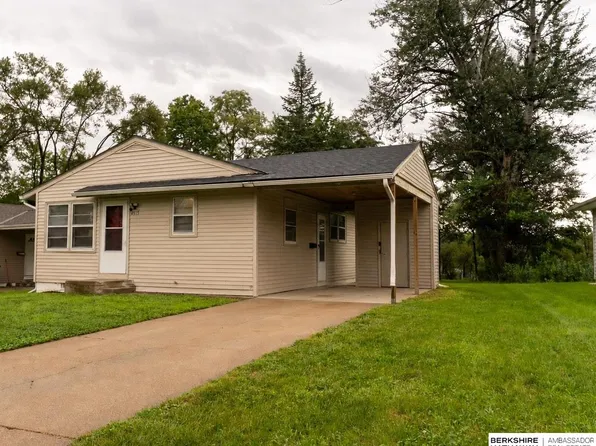 4515 Laurel Ave, Omaha, NE 68104