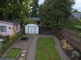 8734 N Peninsular Ave, Portland, OR 97217