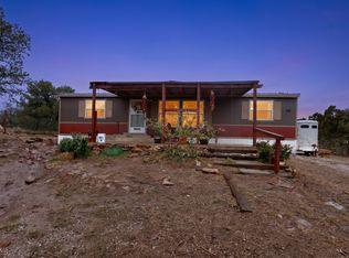 88 Metzger Dr, San Jose, NM 87565