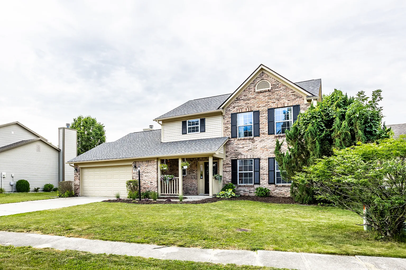 11121 Oakspring Ct photo 1