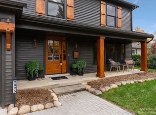 2025 Rugby Ct, Ann Arbor, MI 48103