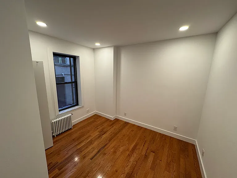 197 Norman Ave #1A — Photo 5