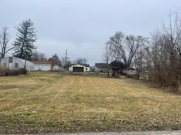 403 Brook St, Mitchell, IN 47446