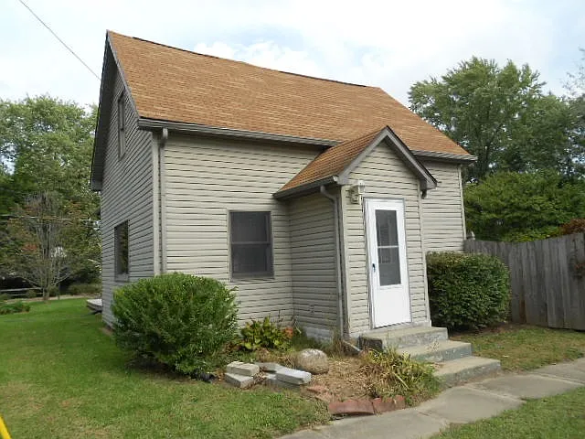 217 W Heap St photo 1