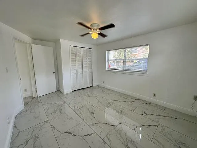 844 NE 17th Way #2 — Photo 11