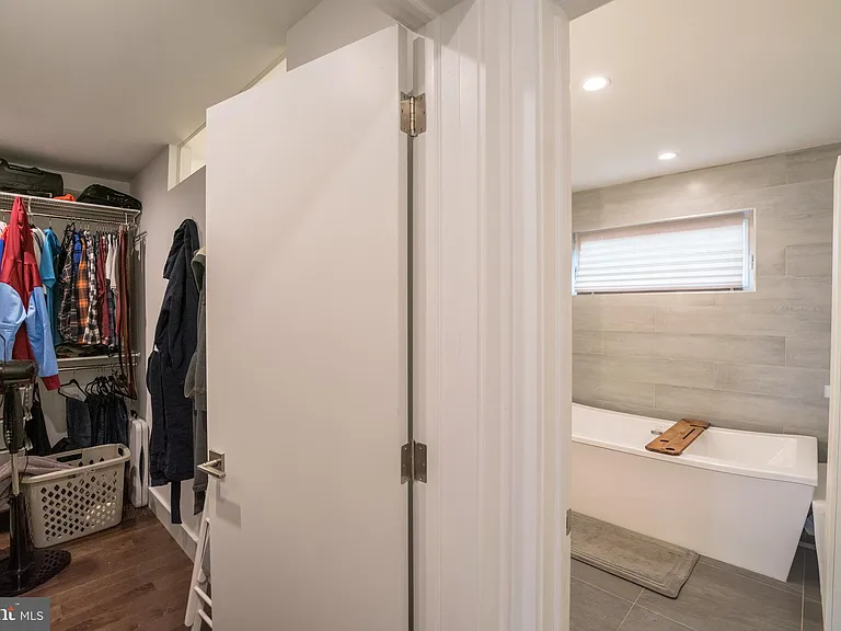 1343 S Garnet St — Photo 26