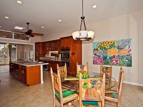 Dining to Kitchen