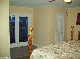 3306 Sussex Dr, Hopewell, VA 23860