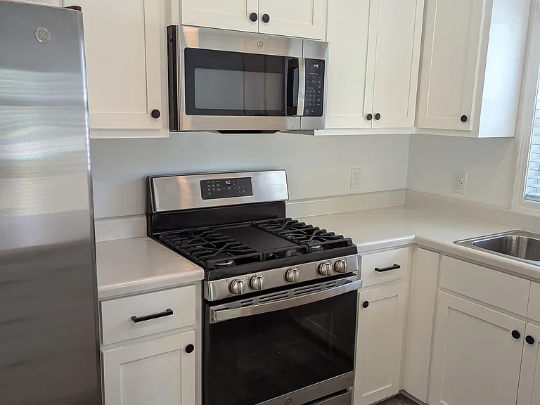 113 Edgefield Rd — Photo 49