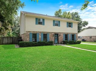 4222 Elderwood Dr, Seabrook, TX 77586