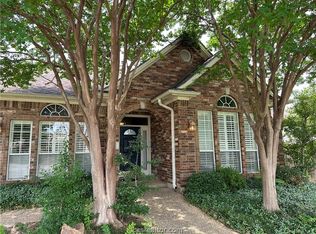 3210 Greta Ct, College Station, TX 77845