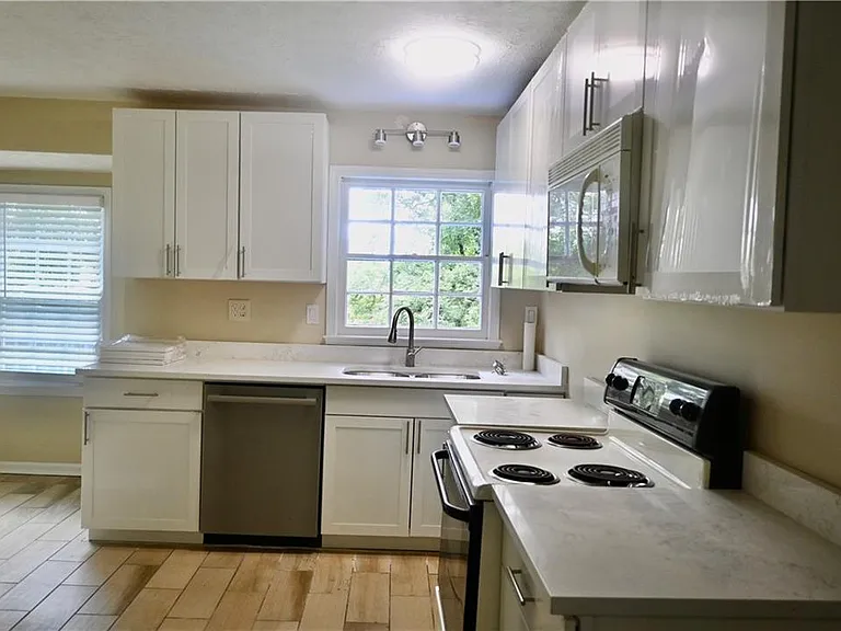 4624 Burns Rd NW — Photo 9
