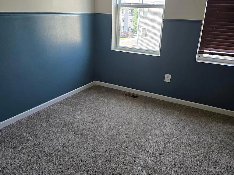 243 Crofton Ct — Photo 9