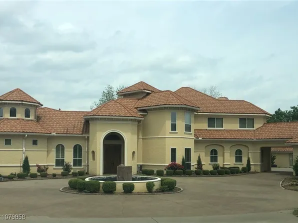 319 Free Ferry Lndg, Fort Smith, AR 72903