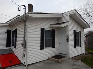 36 Douglas St, Worcester, MA 01603