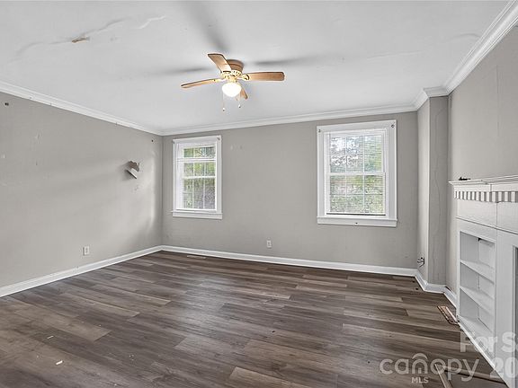 3rd image of 405 N Ransom St