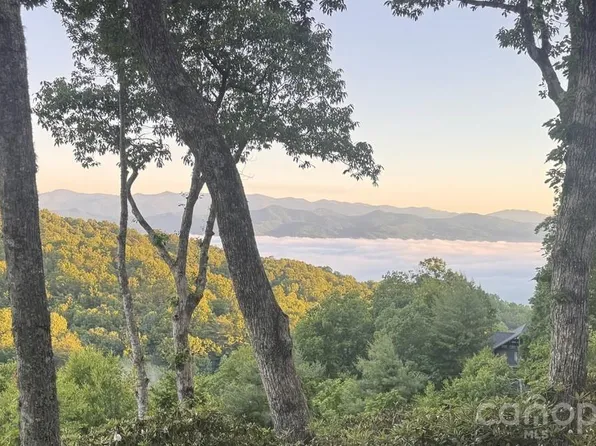 298 Tinequa Dr, Brevard, NC 28712