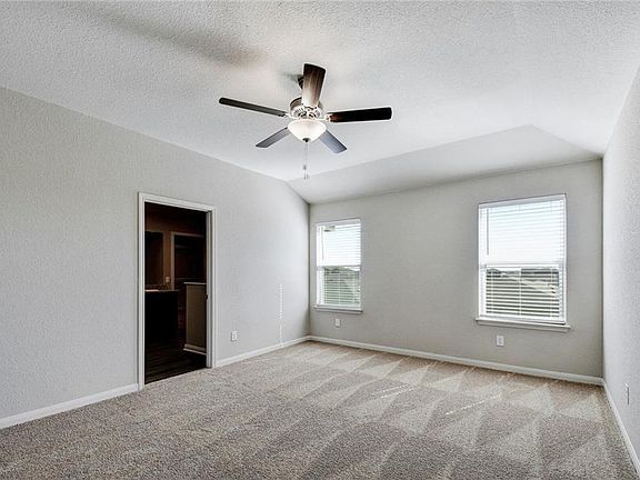 2nd image of 284 Mount Vernon Way