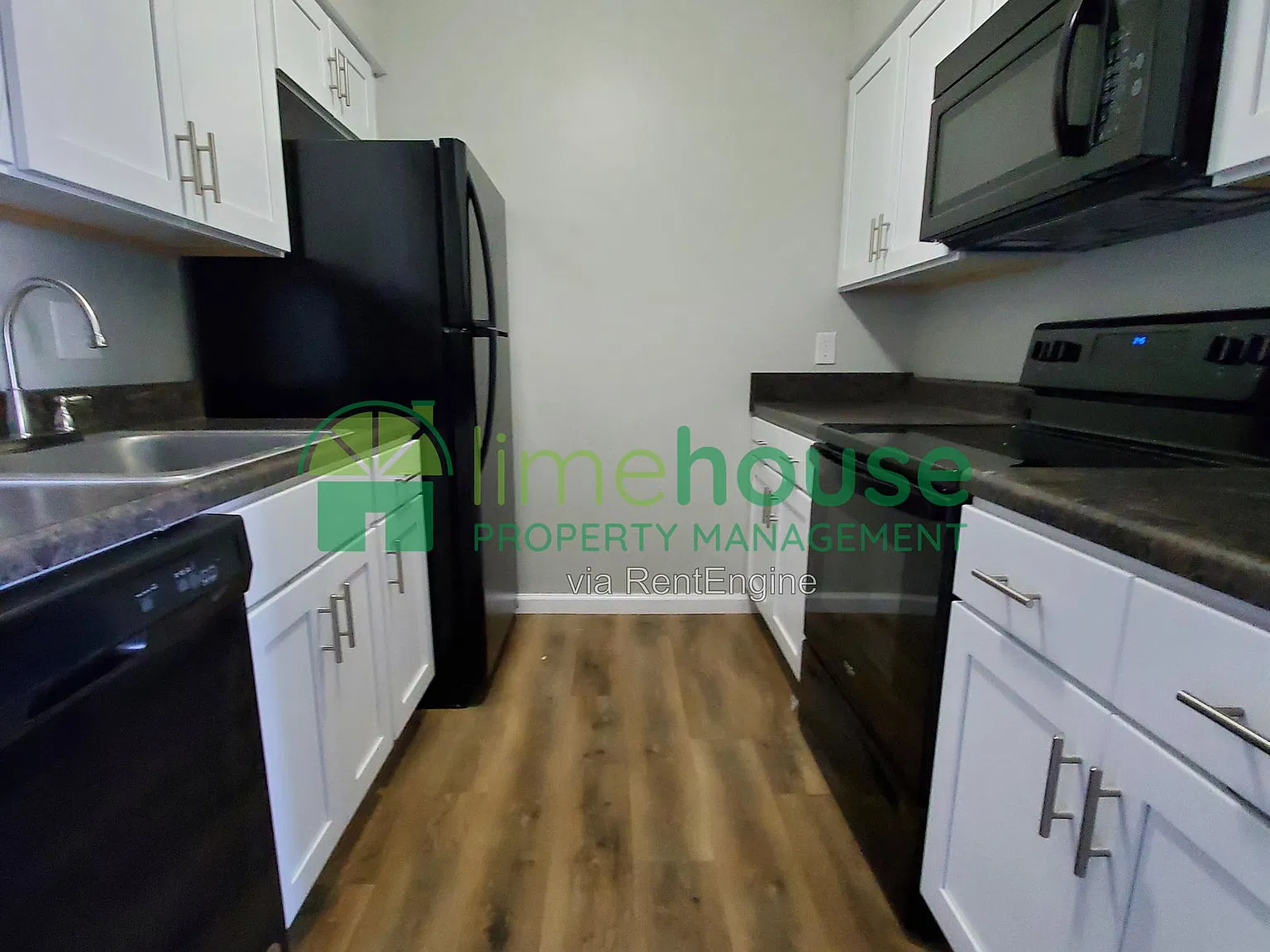 2 bed, 2.0 bath, 1000 sqft, $1,750 — Photo 3