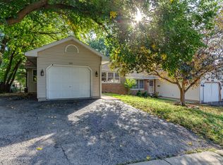 320 Pearl St, Sandwich, IL 60548