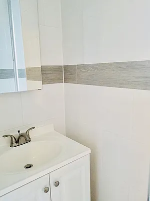 Rented by Bell Realty | media 4