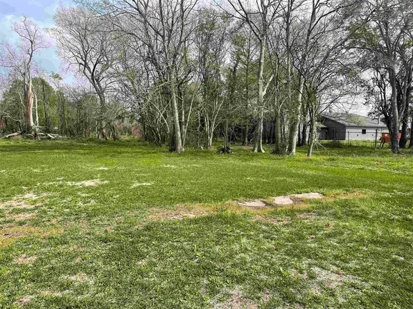 236 Oakland St, Beaumont, TX 77701