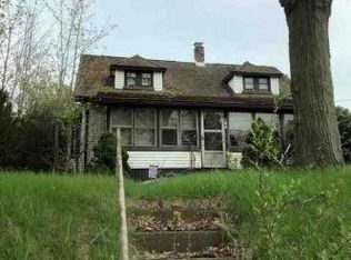 160 White Oak Ave, Plainville, CT 06062