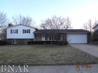 2 Laurel Ct, Clinton, IL 61727