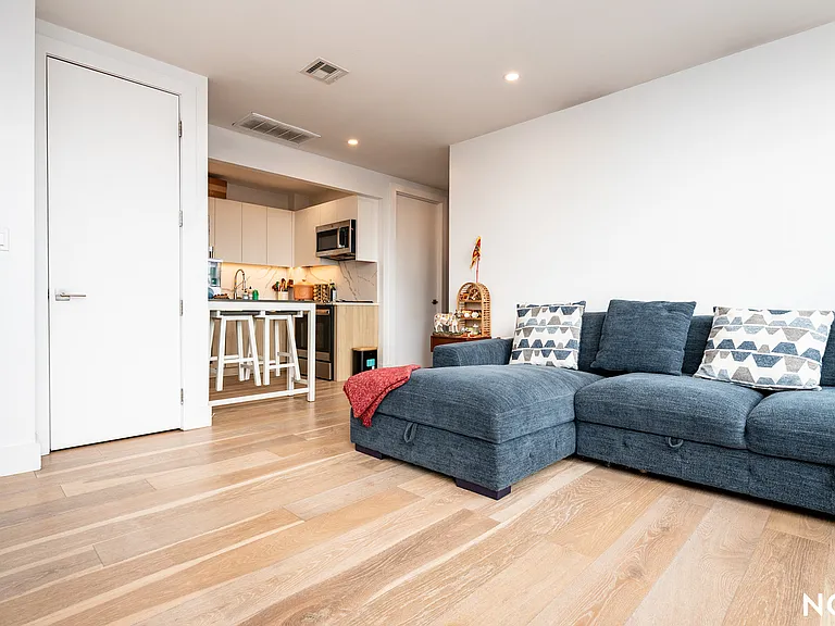 1173 Rogers Ave #PH1 — Photo 29