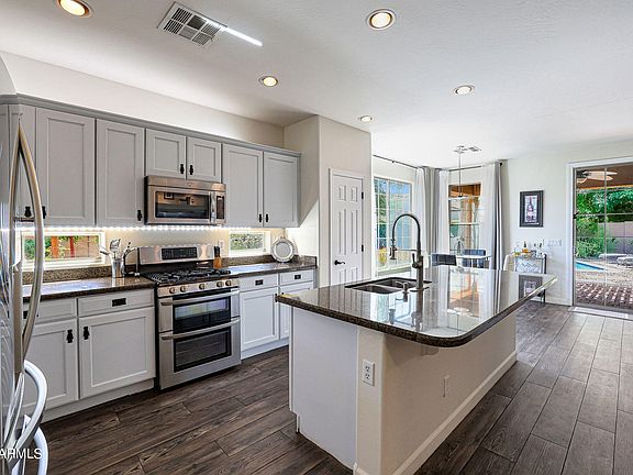2nd image of 15183 W MONTECITO Avenue