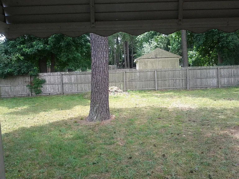 1207 Lakeview Dr — Photo 25