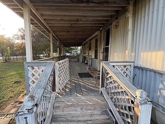 2nd image of 165 Quail Ridge Dr