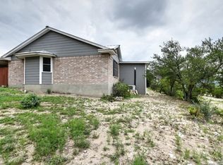 614 Elm Pass Ii Rd, Center Point, TX 78010