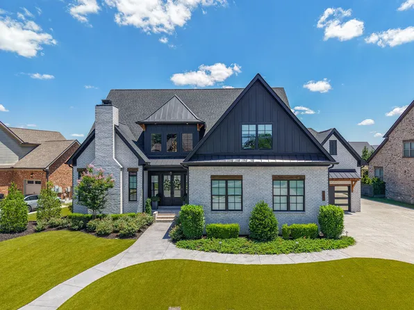 1018 Julian Way, Murfreesboro, TN 37128