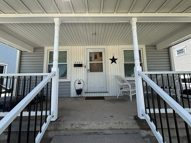 2357 S Smithville Rd — Photo 2