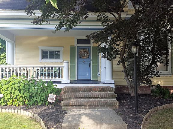 2nd image of 32 N Woodland Ave