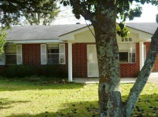 255 Plantation Rd, Hahnville, LA 70057