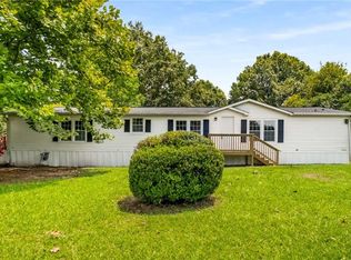 201 Cloud Dr, Locust Grove, GA 30248