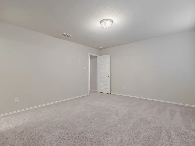 5948 Hopkins Dr — Photo 3