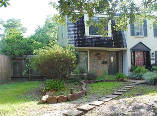 6322 Ivanhoe Ln, Beaumont, TX 77706