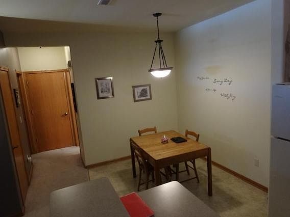 4th image of 2933 W Drexel Ave Unit 504