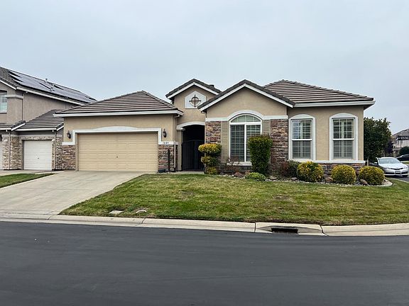 2nd image of 1005 Windmill Cove Ct