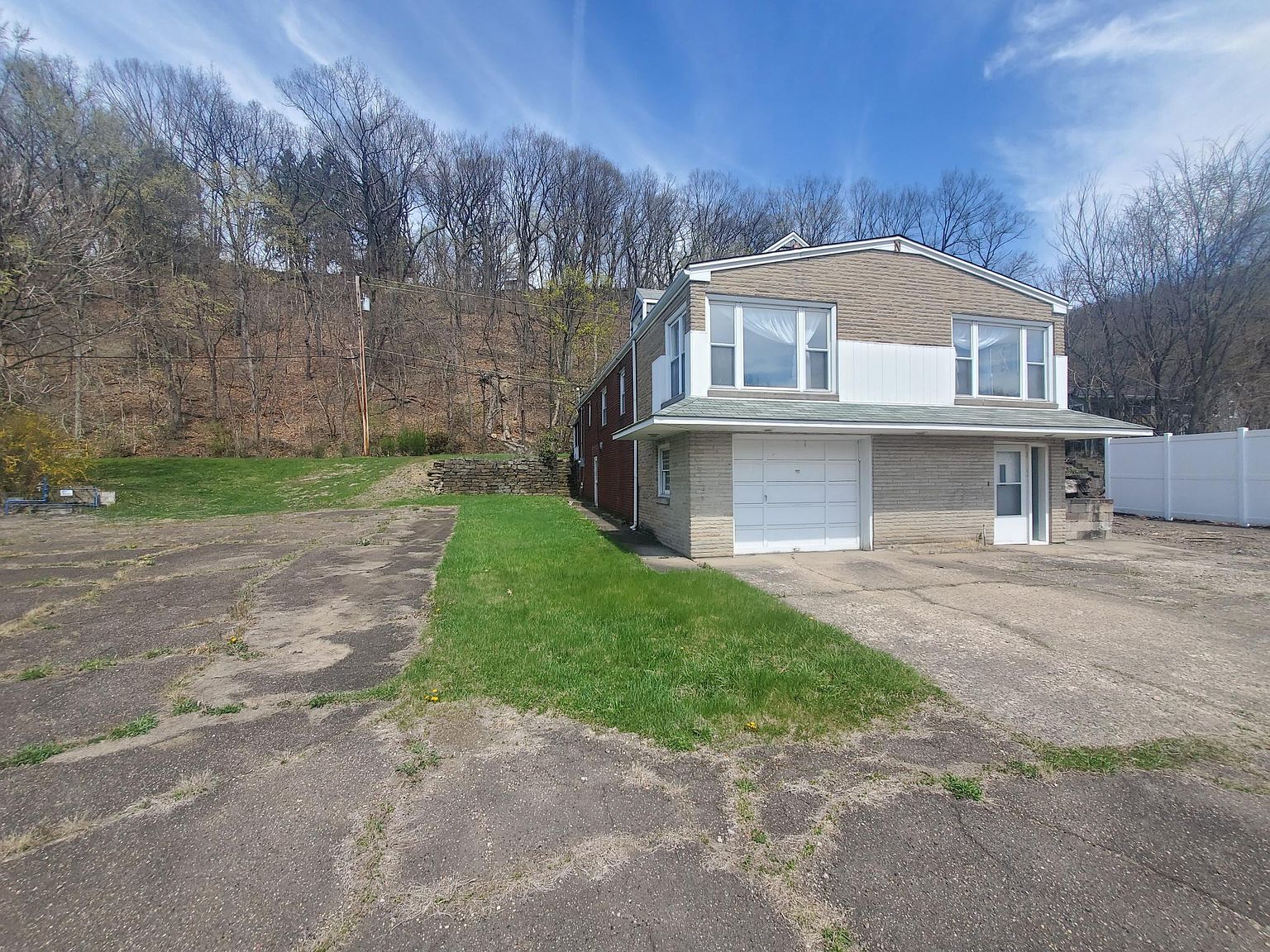 305 Westmoreland Ave, Lower Burrell, PA 15068 Zillow