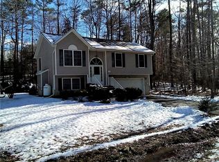 106 Justice Dr, Ruther Glen, VA 22546