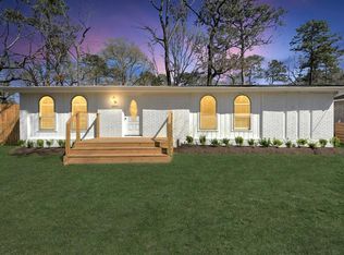 10804 Longleaf Dr, Conroe, TX 77385