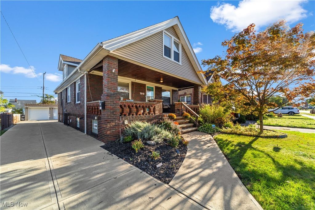 Real estate listing image