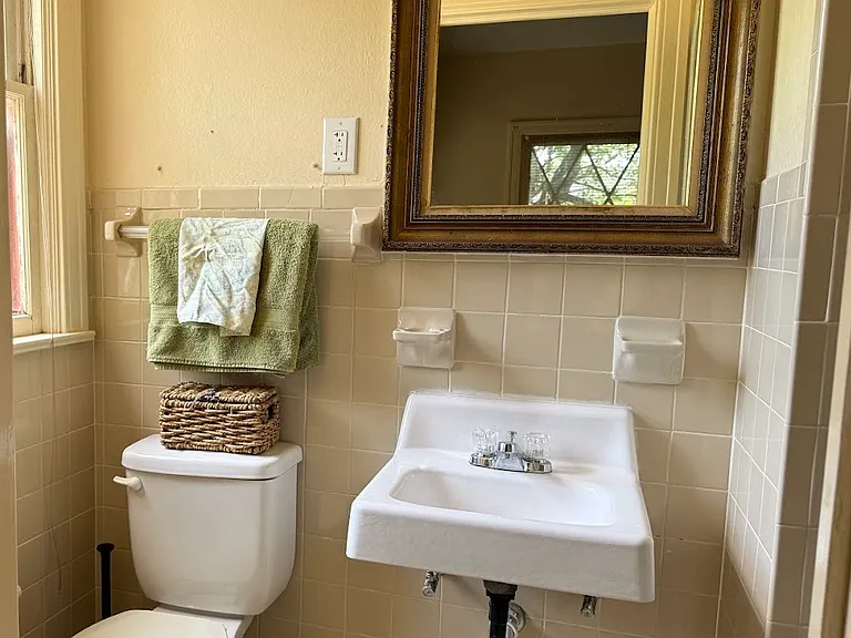 244 W Hermosa Dr — Photo 11