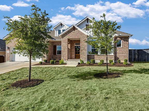 2nd image of 289 Helena Ln