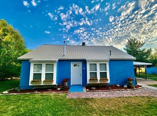 651 N Center Ave, Morrill, NE 69358